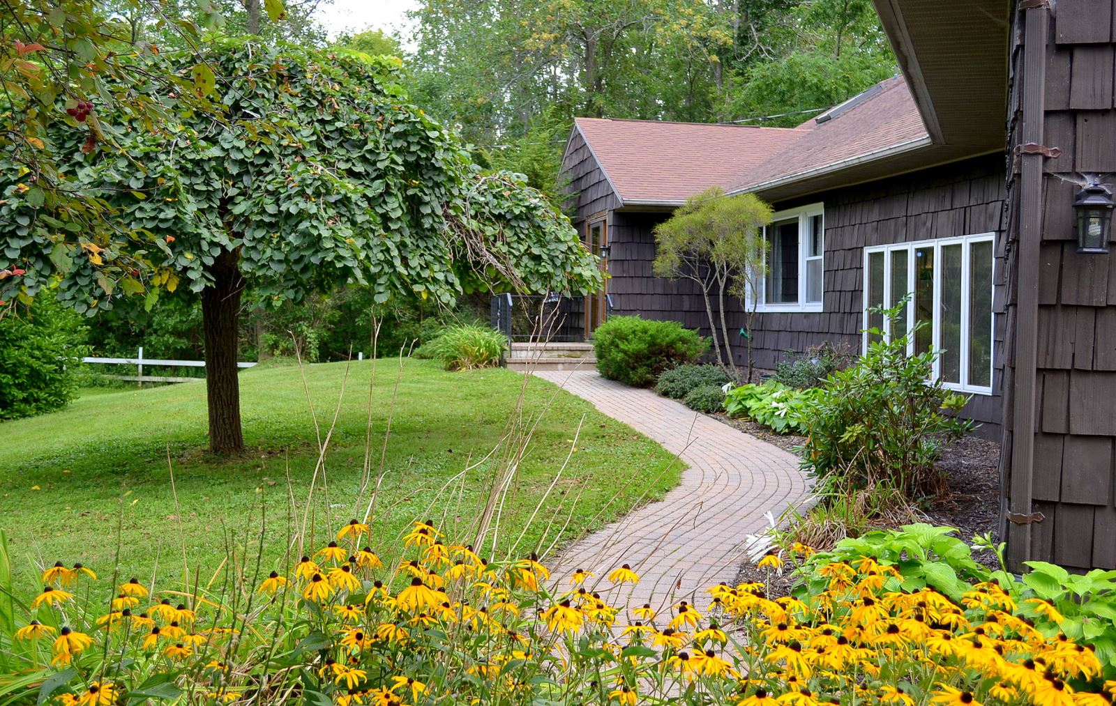 Limestone Creek Waterfront, Manlius NY Home on 1 Acre Central NY Real